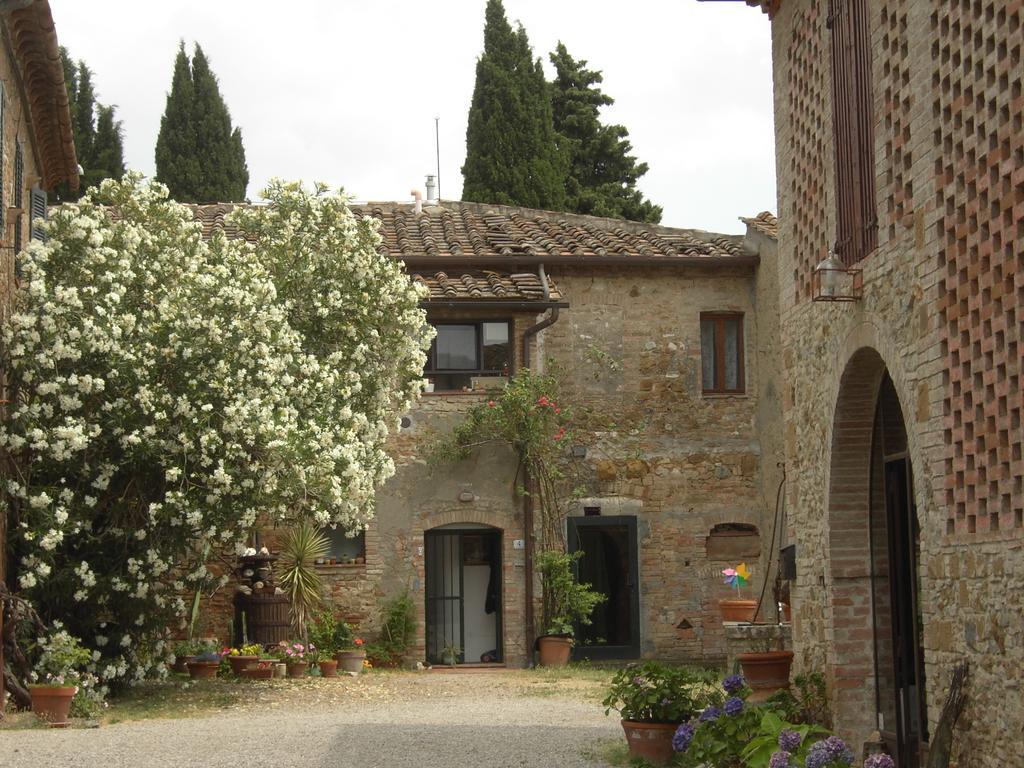 Agriturismo Santa Croce San Gimignano Exterior foto