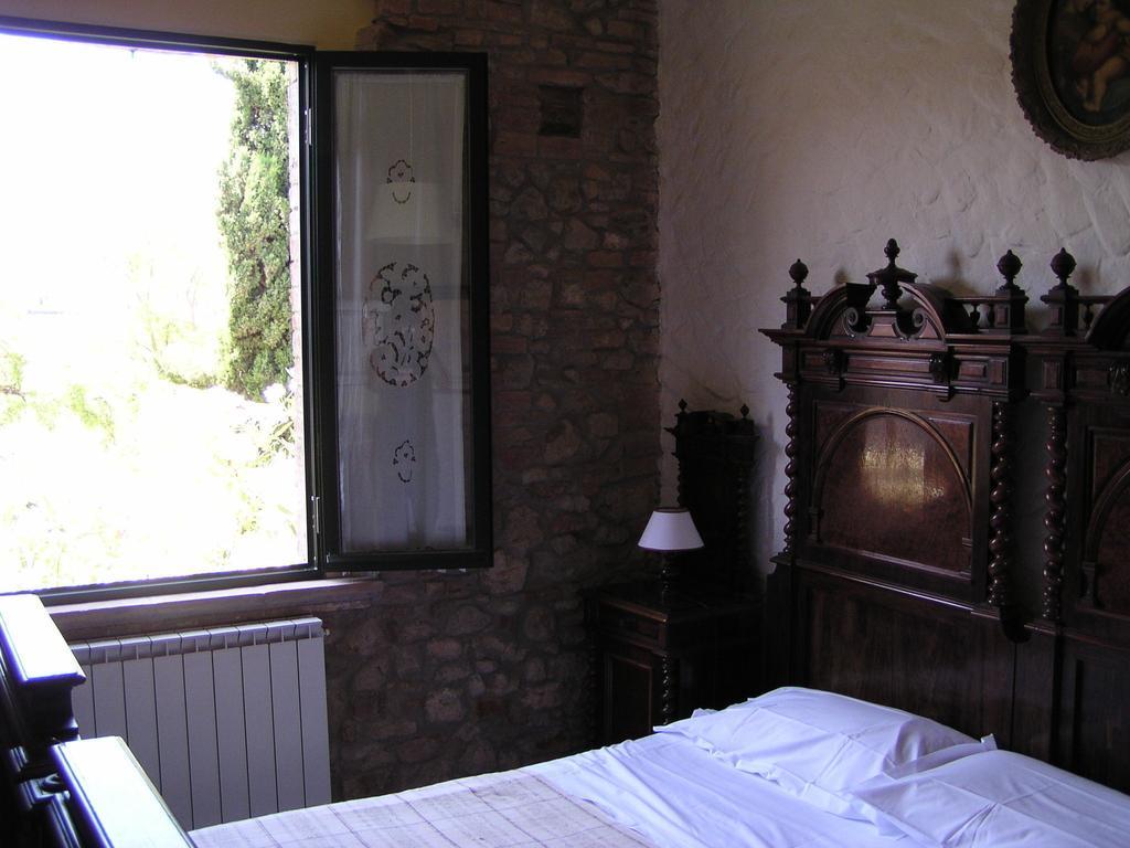 Agriturismo Santa Croce San Gimignano Zimmer foto