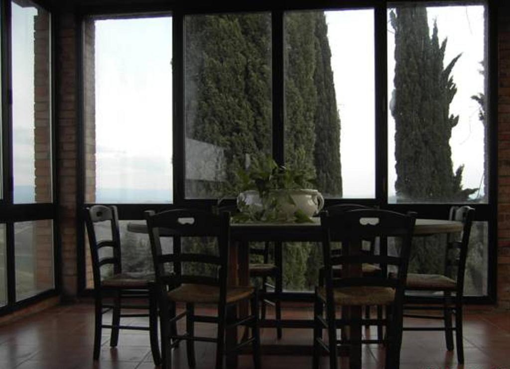 Agriturismo Santa Croce San Gimignano Zimmer foto