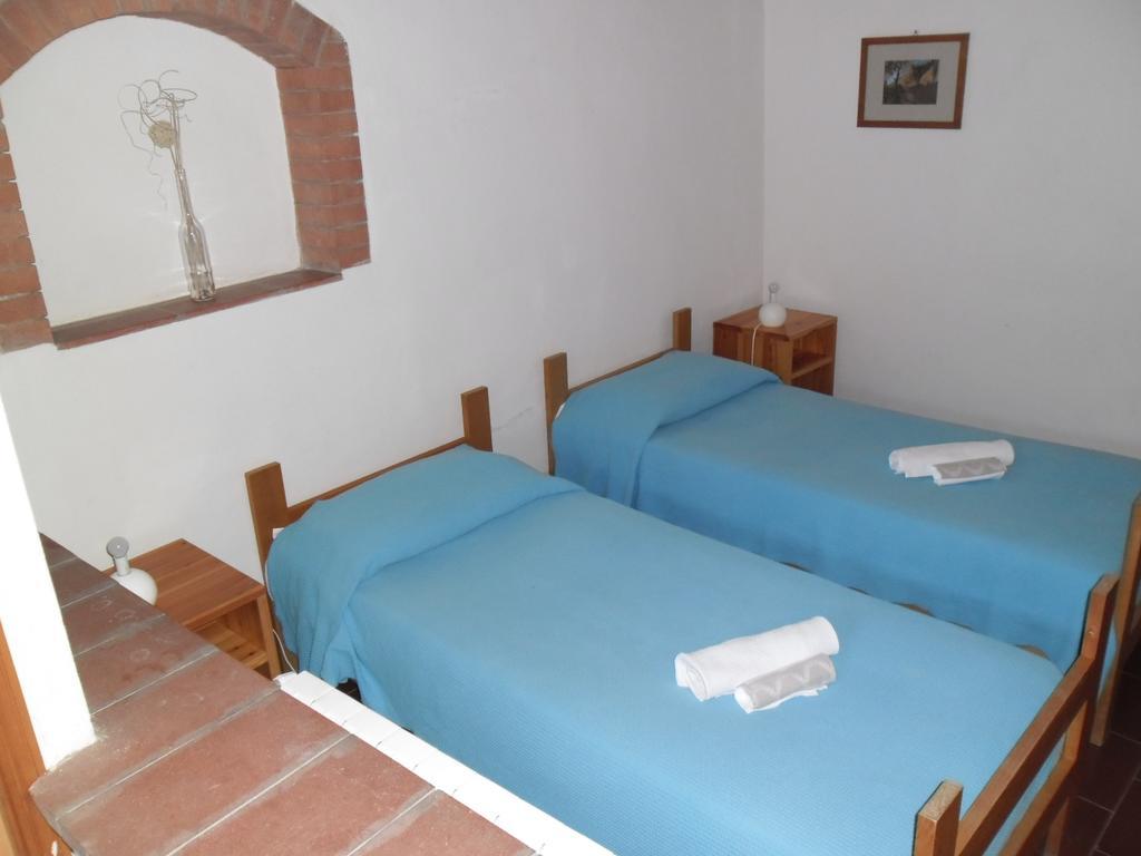 Agriturismo Santa Croce San Gimignano Zimmer foto